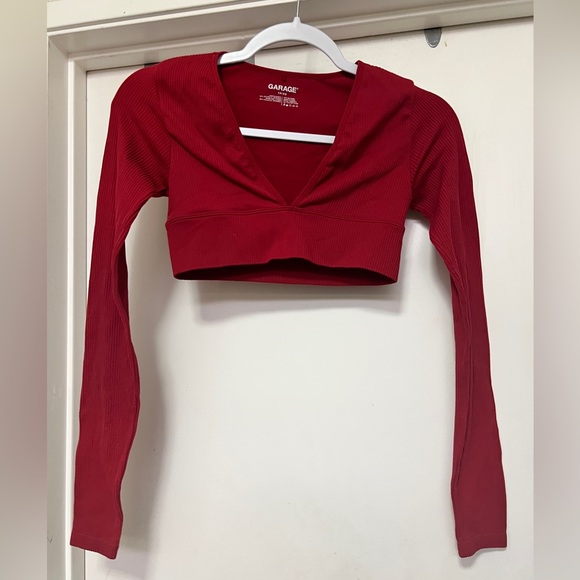 GARAGE Scarlett Red Seamless Deep Plunge Long Sleeve Tee - size XS - Picture 1 of 6
